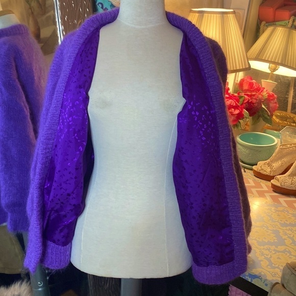 🌹Handmade Vintage🌹 Purple Wool Sweater - Picture 5 of 9